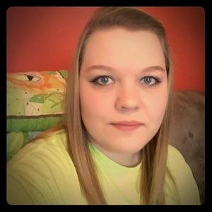 Meet your Posher, Britney